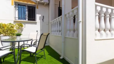 Chalet en Carrer de Acuario-la Florida photo 8