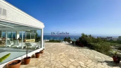 Chalet on Calle Las Adelfas S-N photo 3