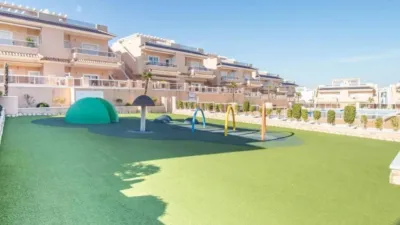 Chalet on Calle Nazaries photo 32