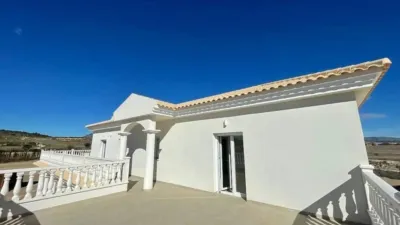 Chalet in El Pinós - Pinoso photo 22