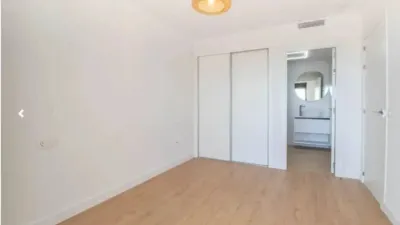 Apartment on Norma Street photo 6