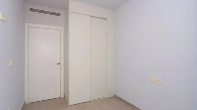 Apartment on Calle de Ramón Gallud photo 11