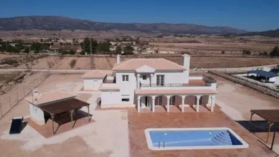 Chalet en Camarillas photo 42