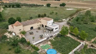 Local comercial en venta en Almansa - Vista 2