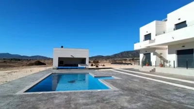 Chalet in El Pinós - Pinoso photo 8