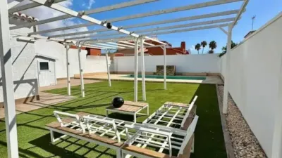 Chalet on Avenida Delfina Viudes photo 6