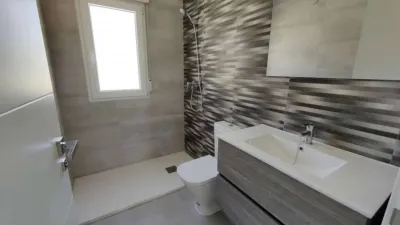 Chalet in Camarillas photo 21