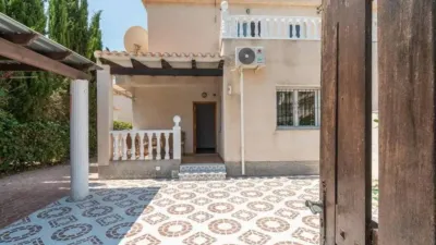 Chalet on Nicolás Bussi Street photo 16