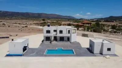 Chalet in Camarillas photo 20