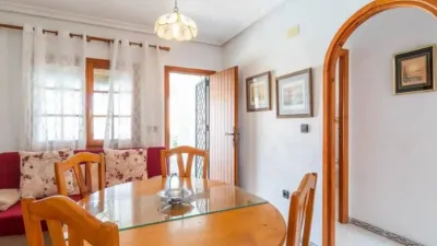 Apartment on Calle de Cibeles photo 15
