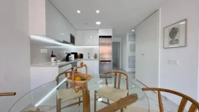 Penthouse on Calle de Ramón Gallud photo 3