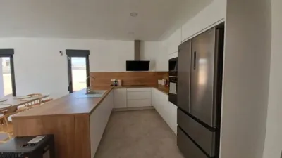 Chalet in Camarillas photo 10