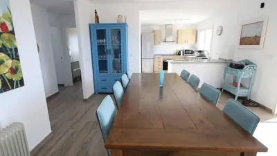 Chalet in Camarillas photo 4