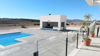 Chalet in El Pinós - Pinoso photo 12