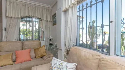 Chalet in Cabo Roig-La Zenia-La Regia photo 7
