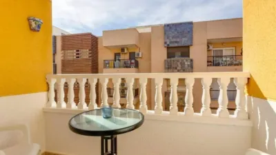 Apartment on Valencia Street photo 17
