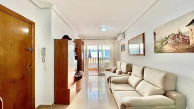 Apartment on Calle de María Gil Vallejos photo 6