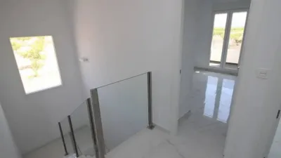 Chalet en Camarillas photo 25