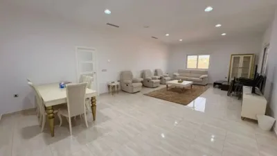 Chalet in Camarillas photo 17