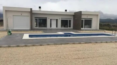 Chalet in Camarillas photo 10