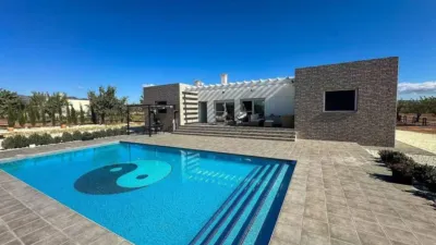 Chalet en Camarillas photo 28