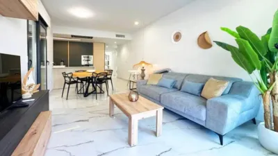 Apartment on Ontario Street photo 9