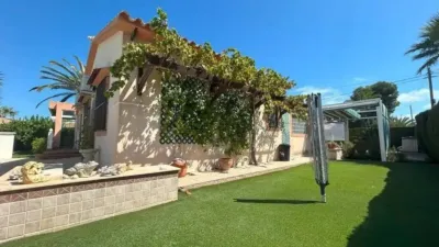 Chalet in Cabo Roig-La Zenia-La Regia photo 19