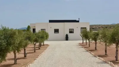 Chalet in Camarillas photo 2
