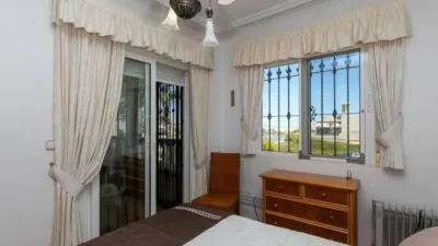 Chalet in Cabo Roig-La Zenia-La Regia photo 37