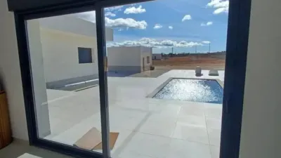 Chalet in Camarillas photo 8