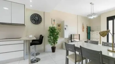 Apartment on Calle Lago Banolas, 2 photo 12
