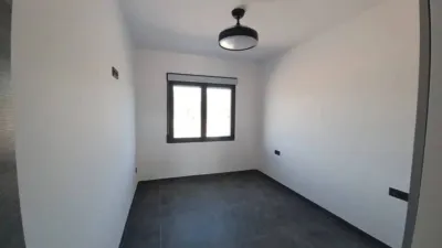 Chalet en Camarillas photo 13