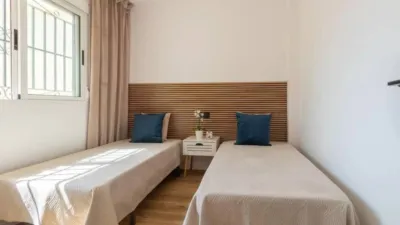 Chalet en Carrer de Acuario-la Florida photo 21