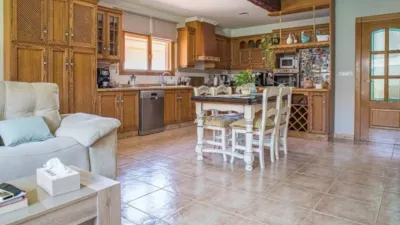 Chalet in Camarillas photo 11