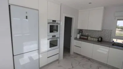 Chalet in Camarillas photo 8