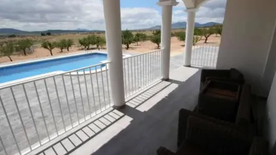 Chalet in El Pinós - Pinoso photo 9