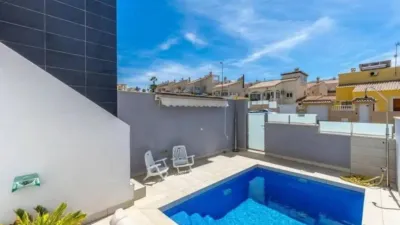 Apartment on Calle Lago Banolas, 2 photo 7