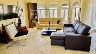 Chalet in Onil photo 2