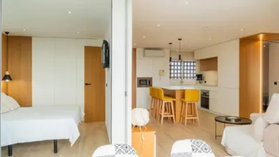 Apartment on Calle Medico Basilio Parede photo 32