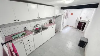 Apartment in Onil photo 5