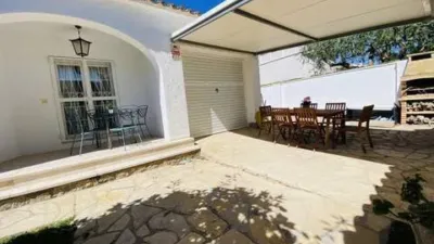 Chalet on Avinguda de Madrid photo 7