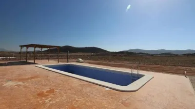 Chalet in Camarillas photo 5