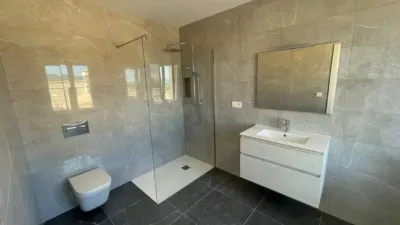 Chalet en Camarillas photo 20