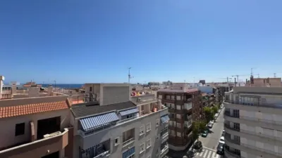 Penthouse on Calle de Ramón Gallud photo 59