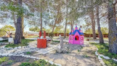 Rustic house in Camarillas photo 16