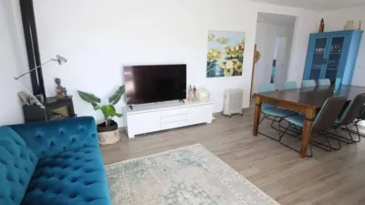 Chalet in Camarillas photo 3