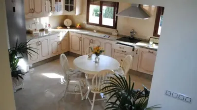 Chalet in El Pinós - Pinoso photo 25