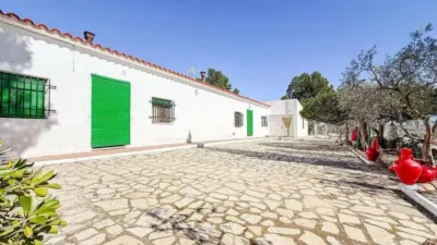 Rustic house in Camarillas photo 6