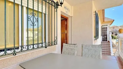 Apartment in Cabo Roig-La Zenia-La Regia photo 3