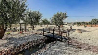 Chalet en Camarillas photo 23